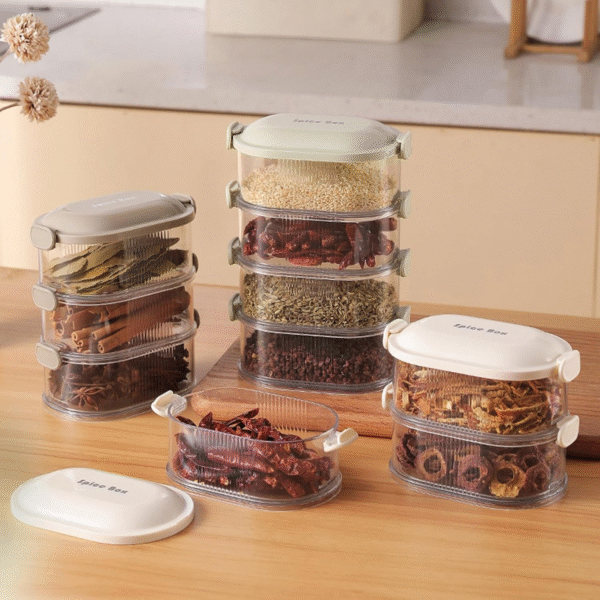 4 Layers Multi-Layered Seasoning Spice Storage Box, Seasoning Storage Box, Multi Tableware Set Accessories for Outdoor BBQ Picnic (random color)