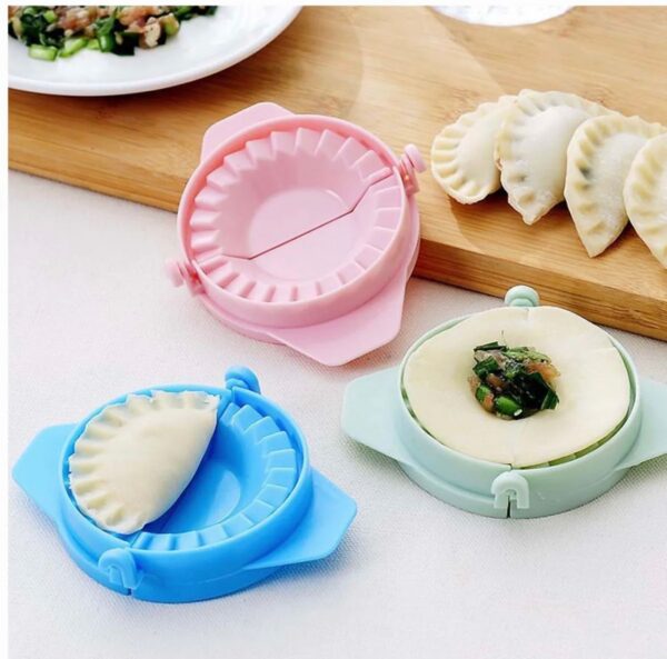 Samosa Maker & Dumpling Shaper – Dough Press Mold for Samosas, Dumplings, Gujiyas, and Stuffed Pastries | Easy-to-Use Kitchen Tool | Random Color